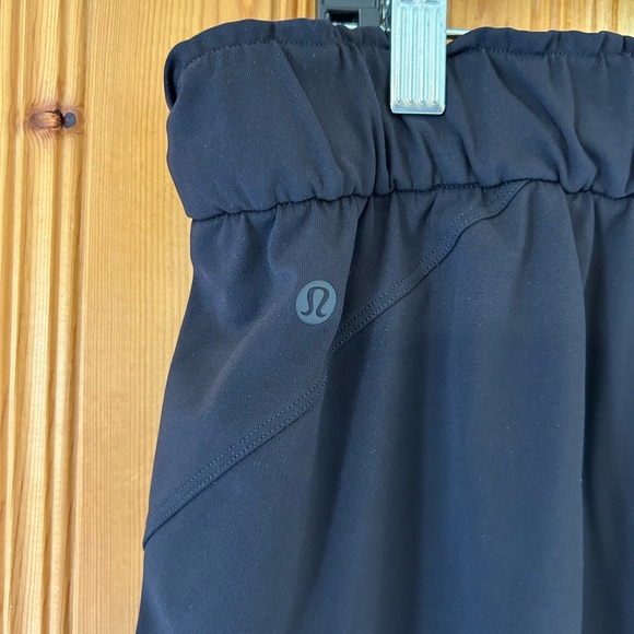 Lululemon Keep Moving Jogger - Picture 8 of 9